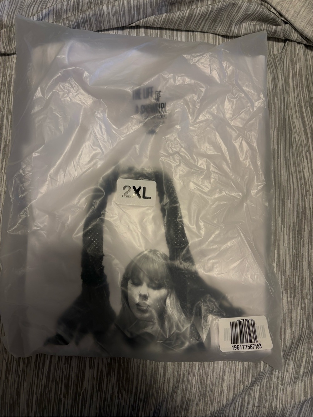 Taylor Swift life of a showgirl T-shirt - Picture 5 of 5
